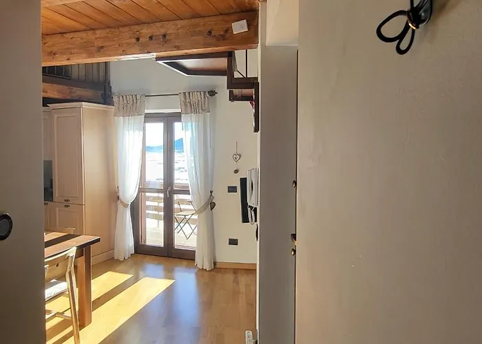 Attico E Super Attico Panoramico Διαμέρισμα Rocca di Cambio